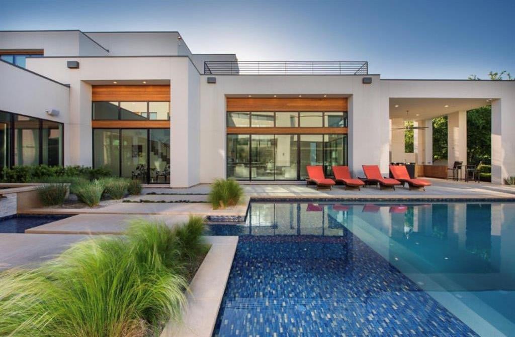 luxury home builders in los angeles